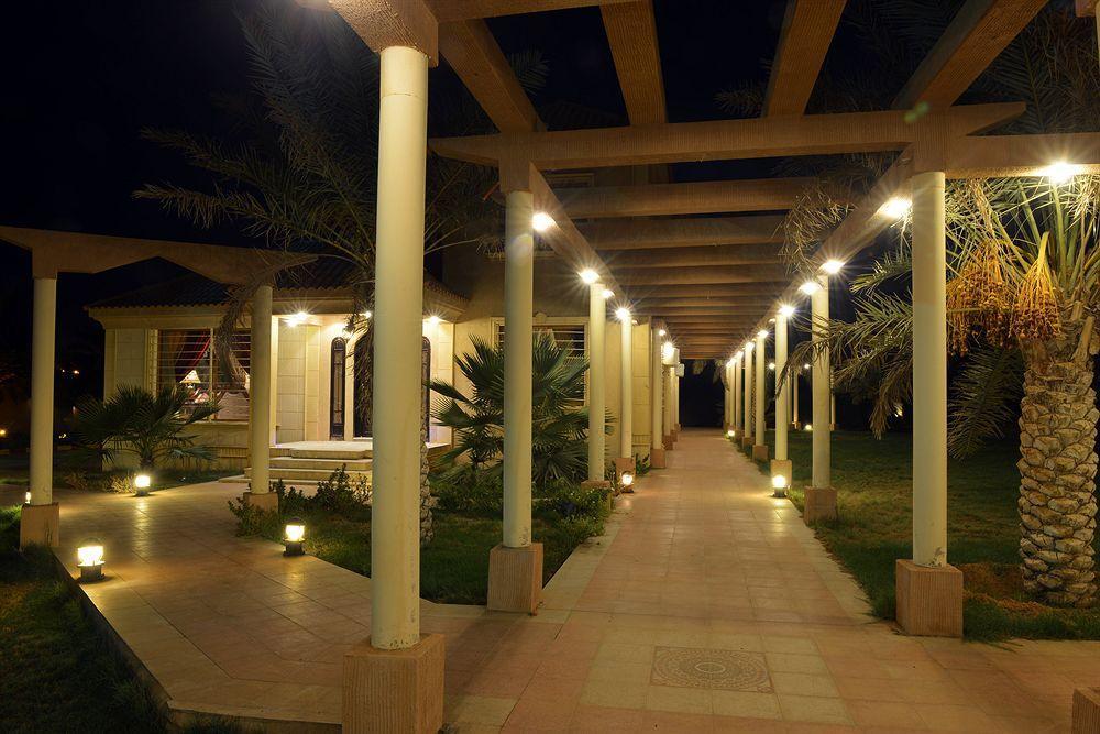 Boudl Al Nakheel Hotel Unaizah Exterior photo