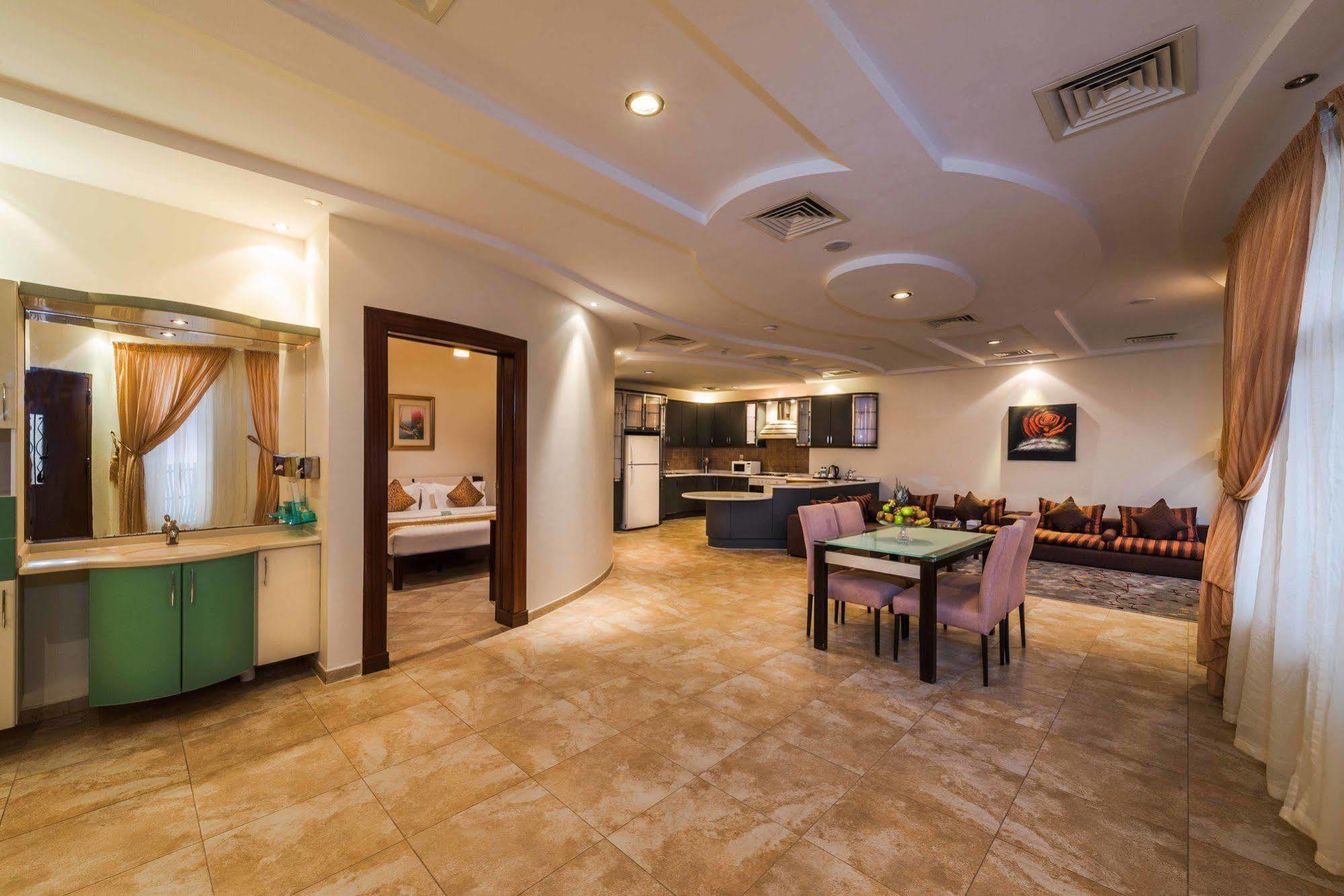 Boudl Al Nakheel Hotel Unaizah Exterior photo