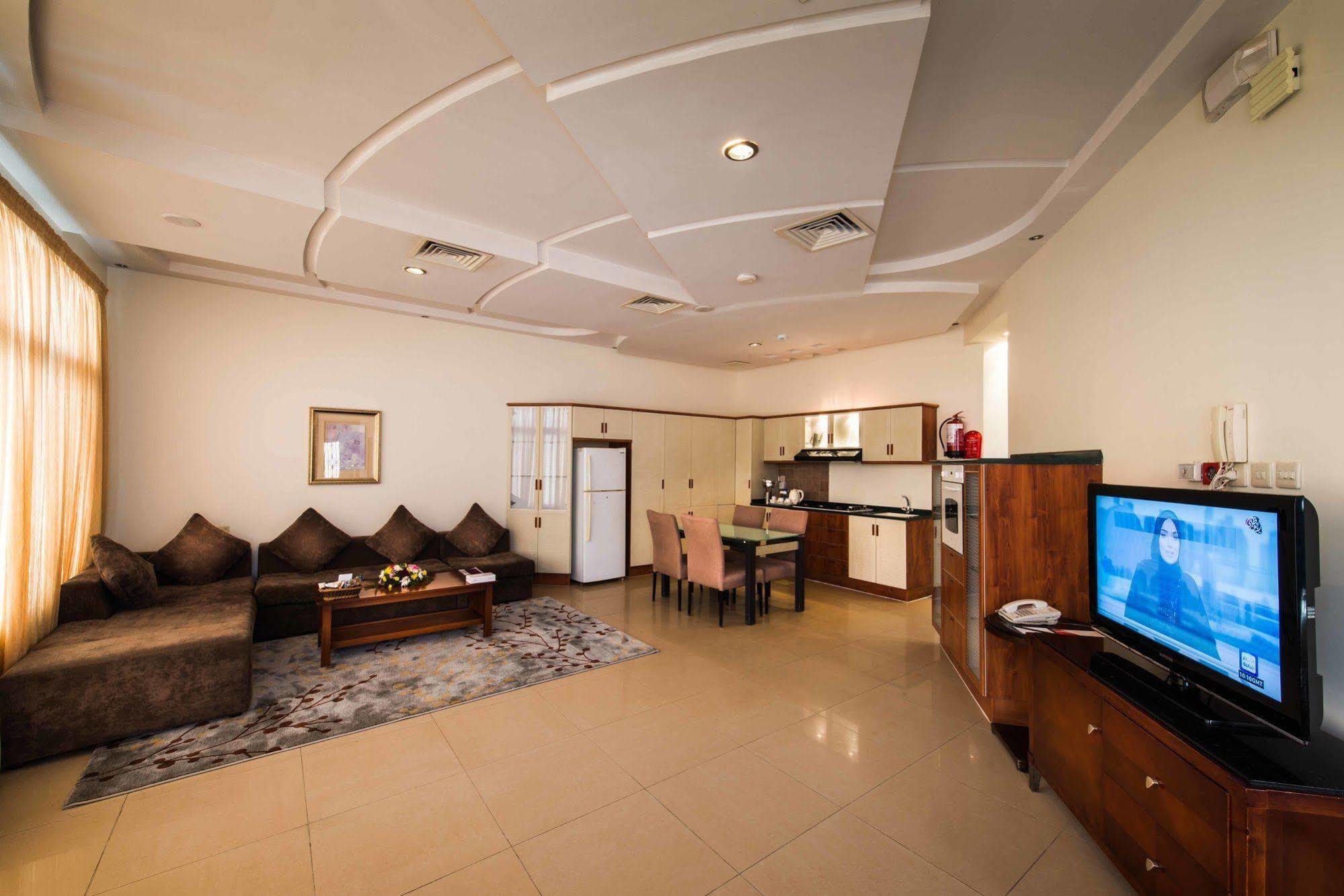 Boudl Al Nakheel Hotel Unaizah Exterior photo