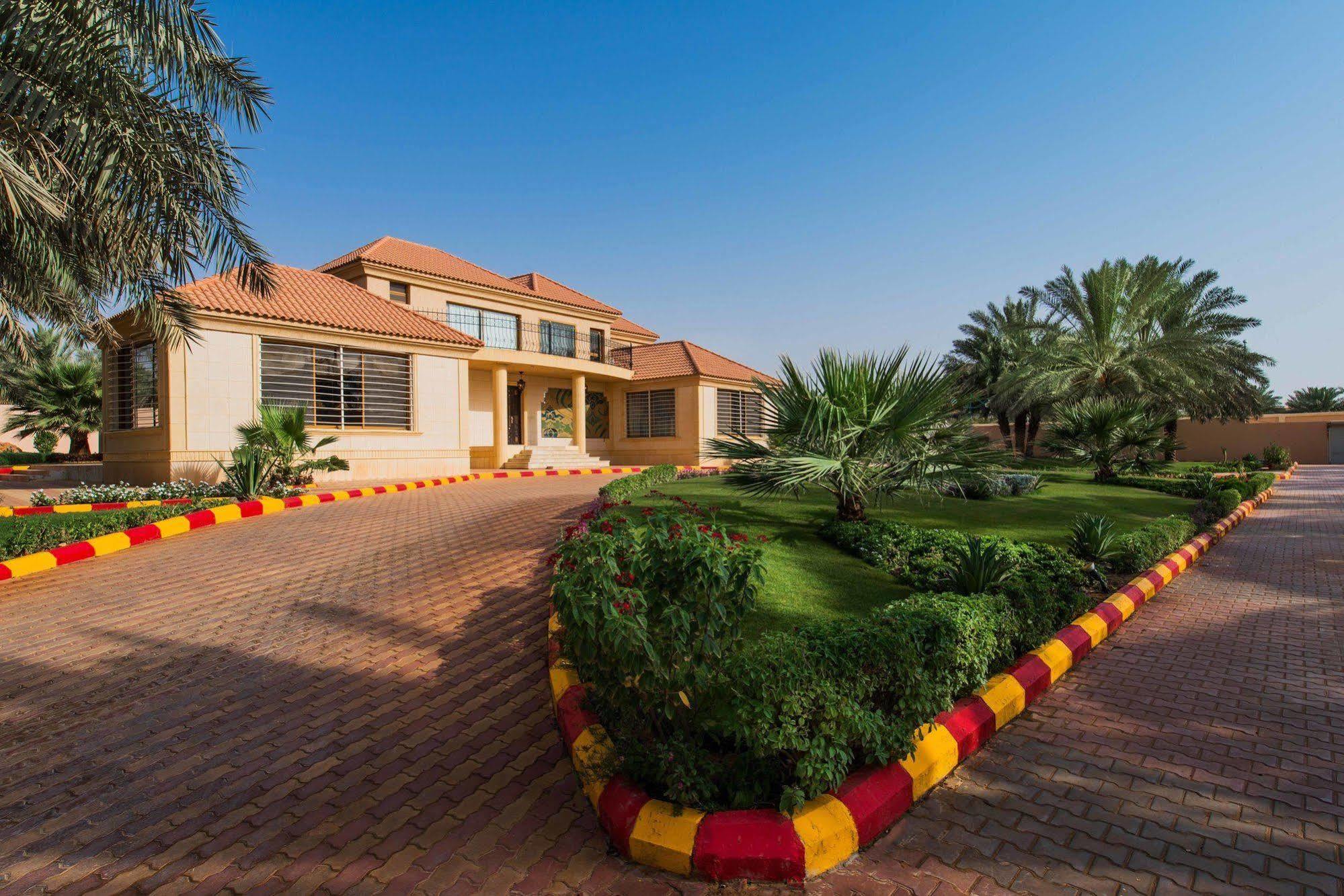 Boudl Al Nakheel Hotel Unaizah Exterior photo
