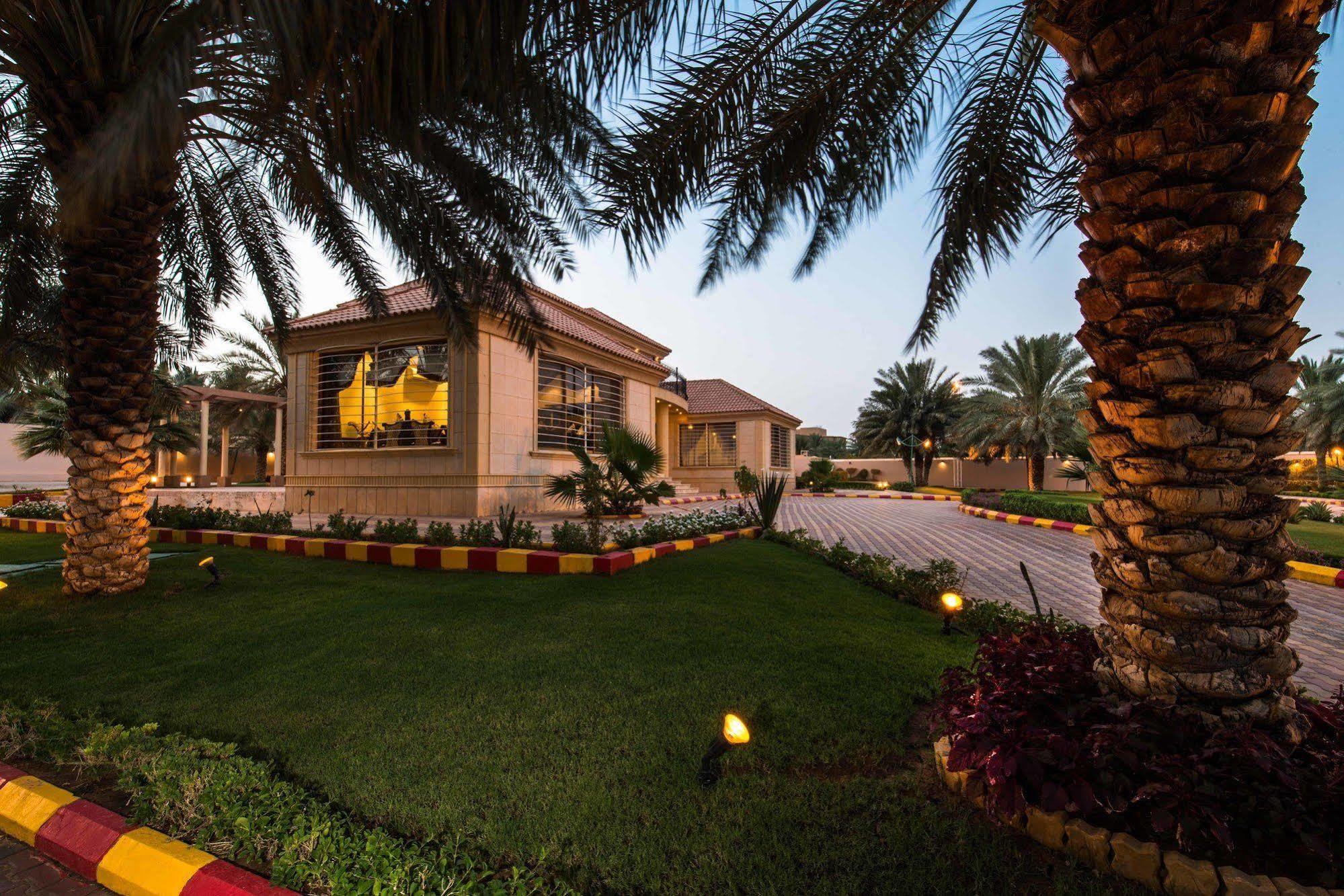 Boudl Al Nakheel Hotel Unaizah Exterior photo